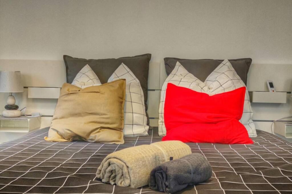 Cannes Holiday Suite A 2 Pas Du Festival Et Plages Екстериор снимка